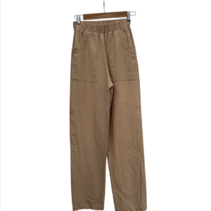 Pantalón marrón ancho
